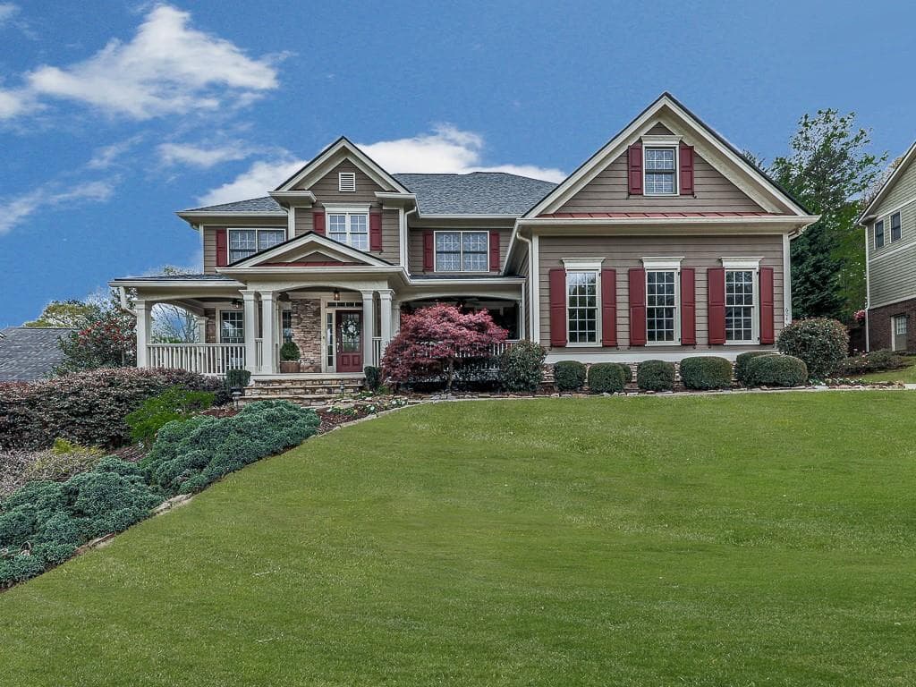 6 bedroom, 7 bathroom, 6,185 sq ft single family residence sold at 604 Eagles Flight Hill, Canton, GA 30114