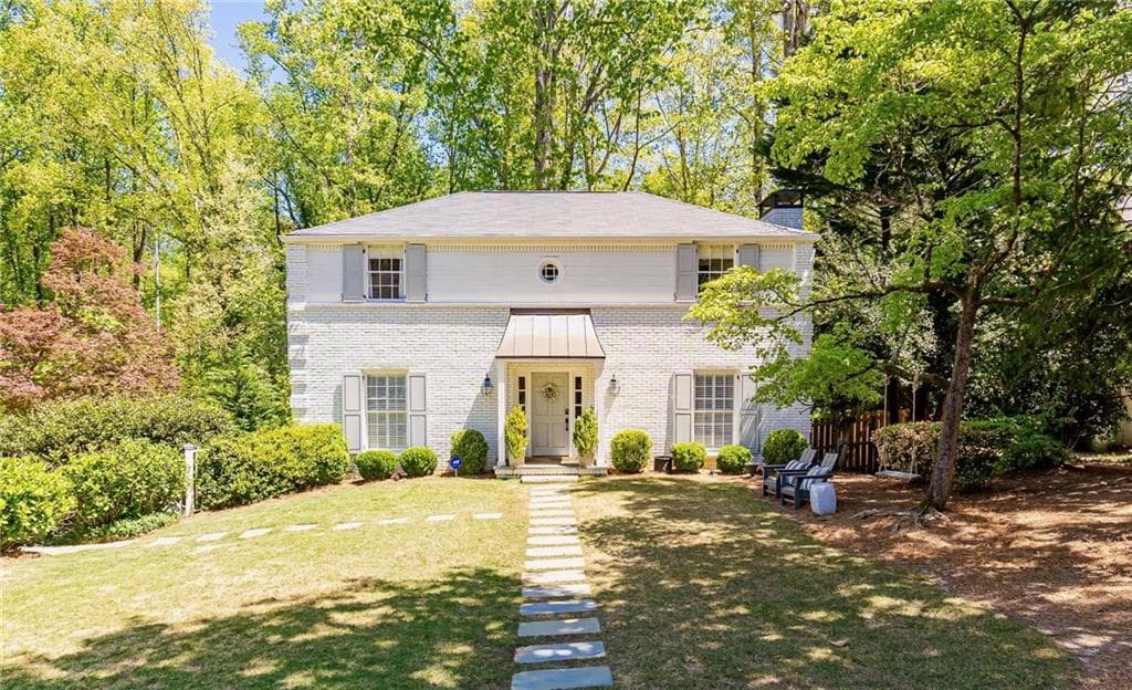 3 bedroom, 3 bathroom, 3,206 sq ft single family residence sold at 3075 Rhodenhaven Drive, Atlanta, GA 30327