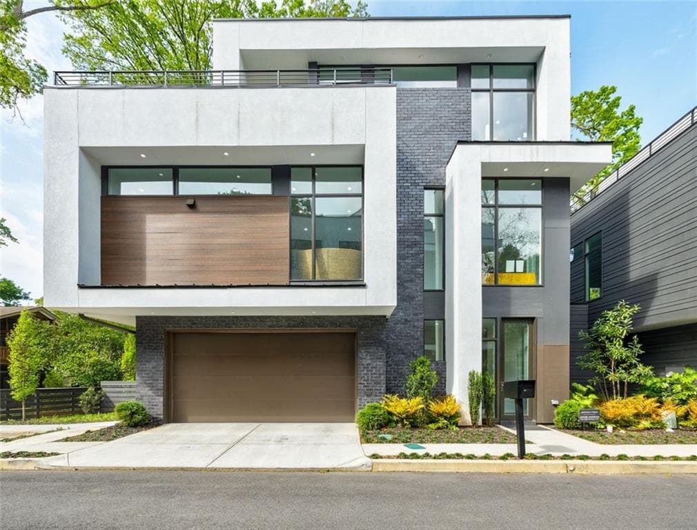 3 bedroom, 4 bathroom, 2,125 sq ft single family residence sold at 644 Angier Springs Court, Atlanta, GA 30306