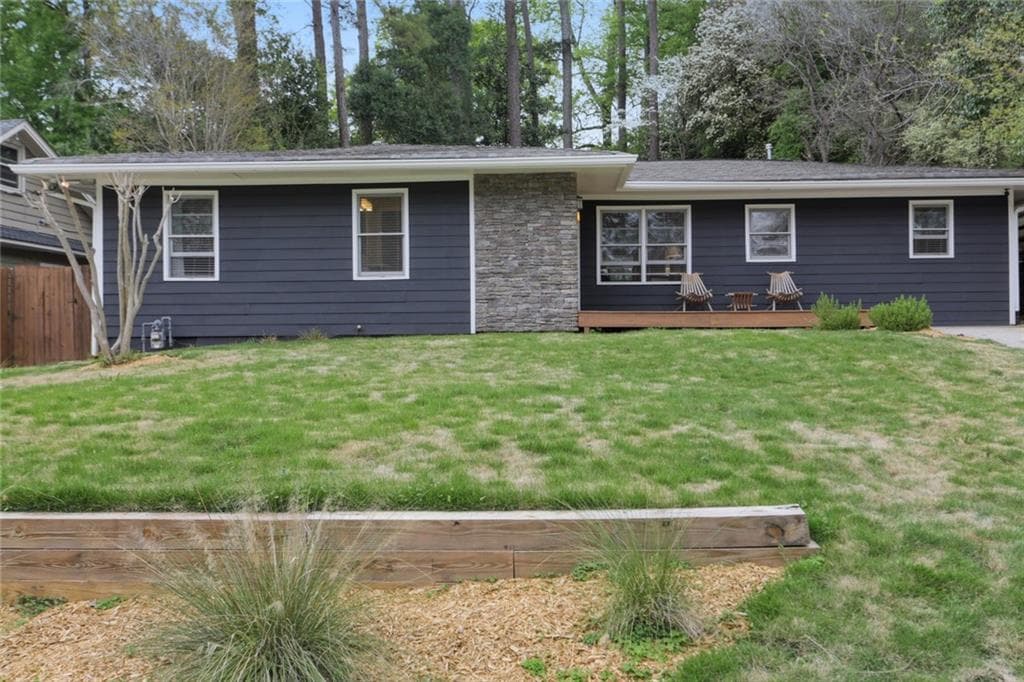 2 bedroom, 2 bathroom, 1,275 sq ft single family residence sold at 956 Cardova Drive, Atlanta, GA 30324