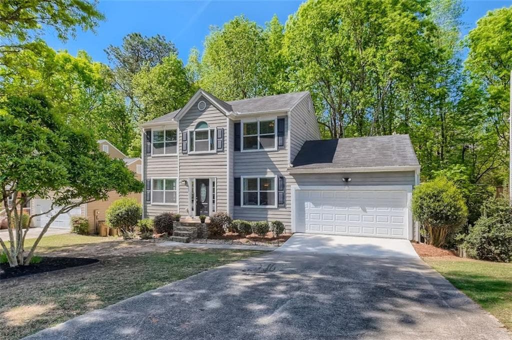 5 bedroom, 3 bathroom, 2,060 sq ft single family residence sold at 655 S Preston Court, Johns Creek, GA 30022