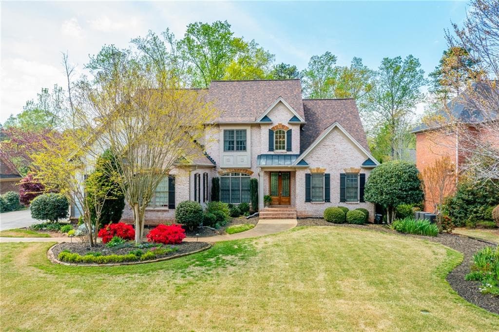 4 bedroom, 5 bathroom, 5,312 sq ft single family residence sold at 3405 Hickory Woods Trail, Marietta, GA 30066