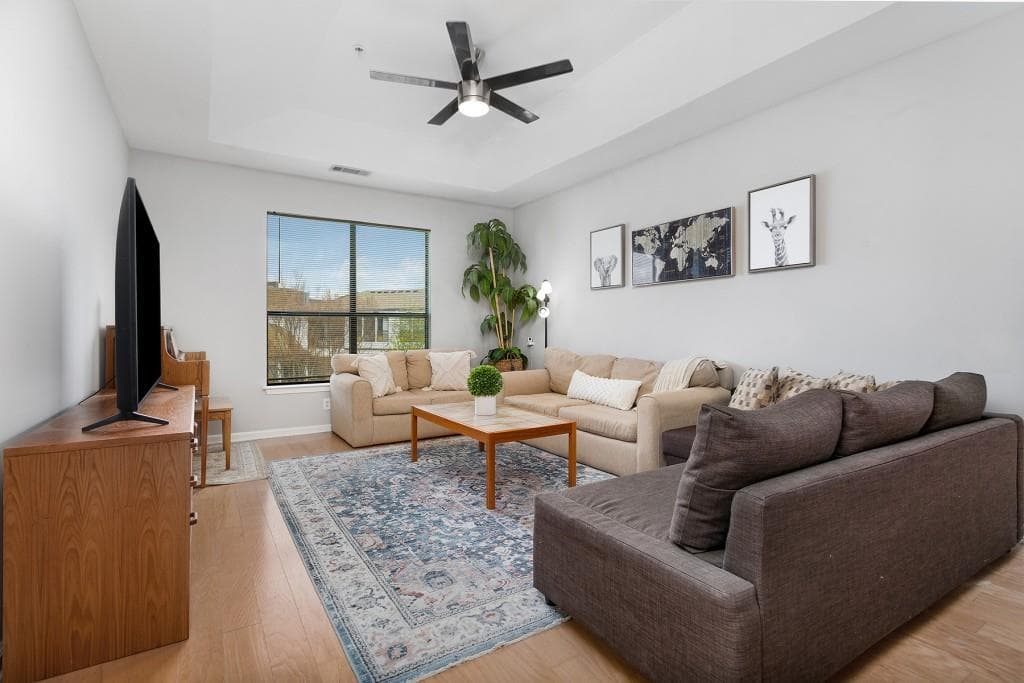 1 bedroom, 1 bathroom, 793 sq ft condominium sold at 821 Ralph McGill Boulevard 3414, Atlanta, GA 30306