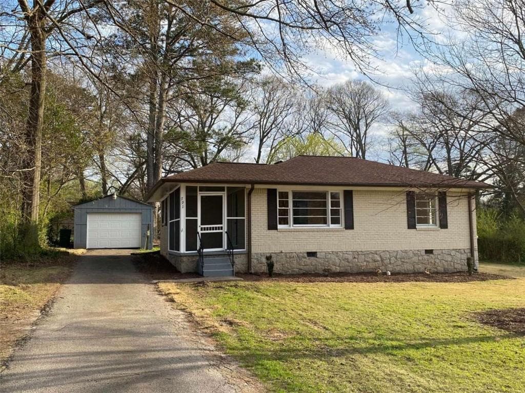 2 bedroom, 1 bathroom single family residence sold at 791 Alice St, Forest Park, GA 30297