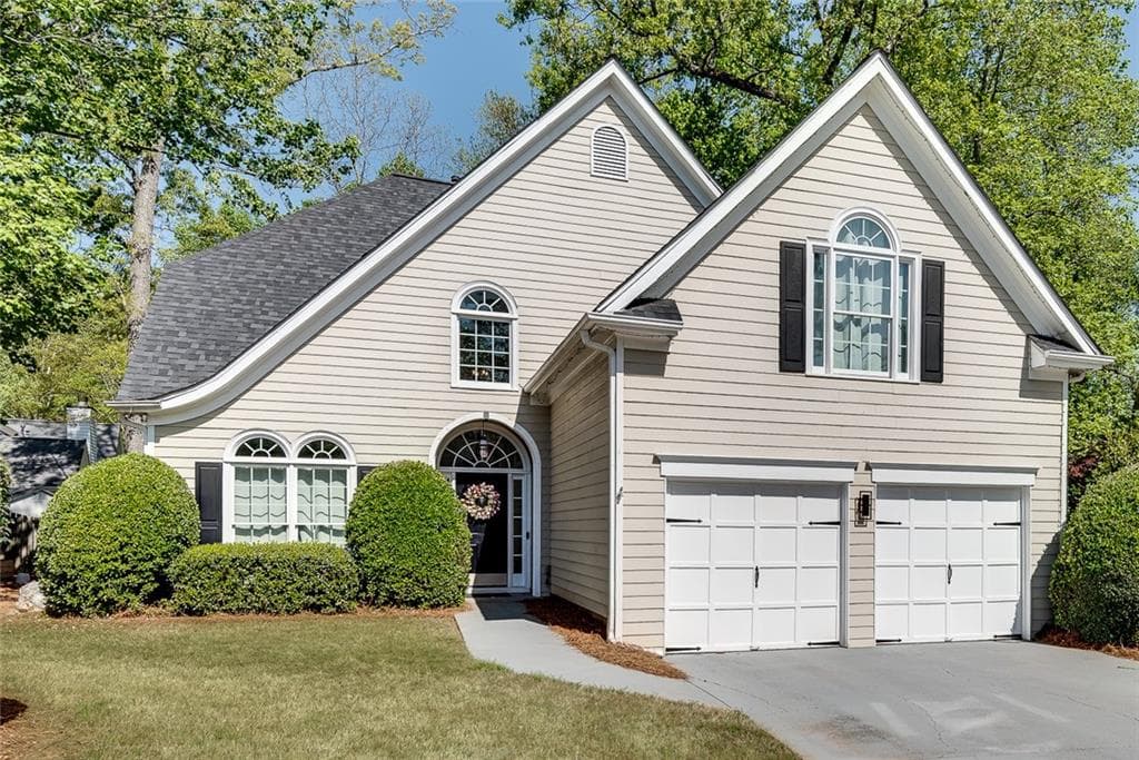 3 bedroom, 3 bathroom, 2,524 sq ft single family residence sold at 2531 Camata Way, Marietta, GA 30066