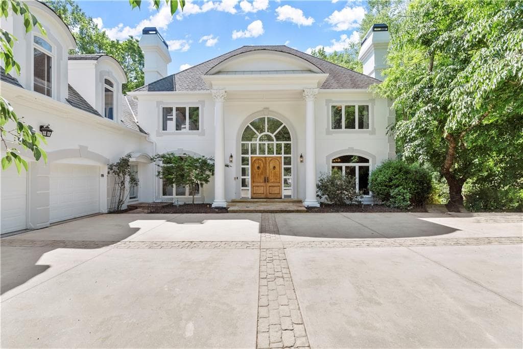 6 bedroom, 7 bathroom, 10,050 sq ft single family residence sold at 900 Reds Ridge Court, Sandy Springs, GA 30327