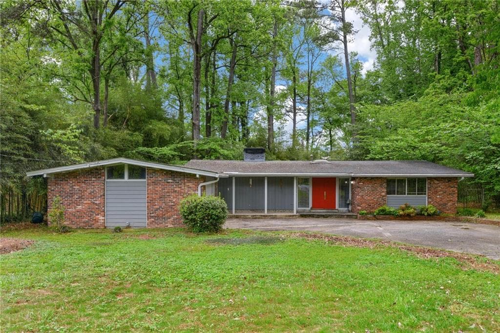 3 bedroom, 2 bathroom, 1,645 sq ft single family residence sold at 3452 SUMMITRIDGE Drive, Atlanta, GA 30340