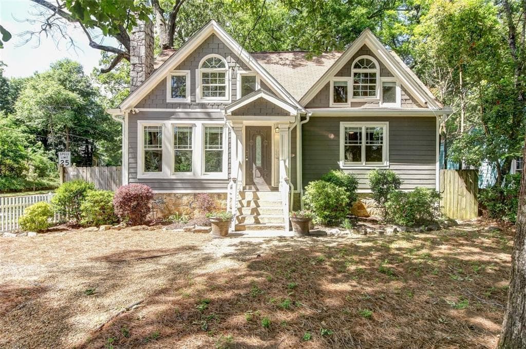 3 bedroom, 2 bathroom, 1,558 sq ft single family residence sold at 1326 METROPOLITAN Avenue, Atlanta, GA 30316