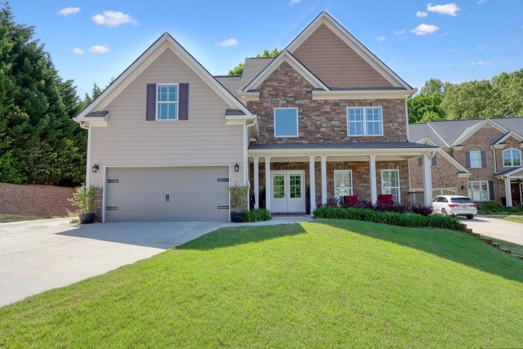 4 bedroom, 4 bathroom, 3,200 sq ft single family residence sold at 3415 Kenyon Creek Drive, Kennesaw, GA 30152