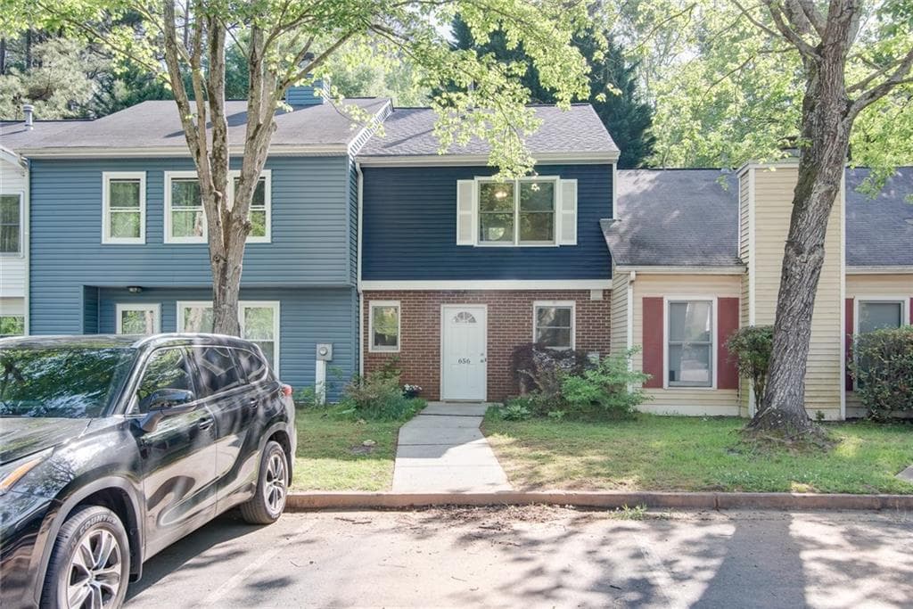 656 Stratford Green Way, Avondale Estates, GA 30002 — most recent listing photo