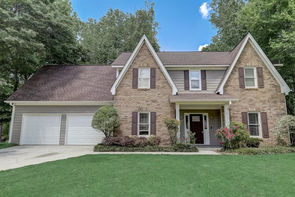3 bedroom, 3 bathroom, 2,094 sq ft single family residence sold at 5280 Oglethorpe Court, Powder Springs, GA 30127