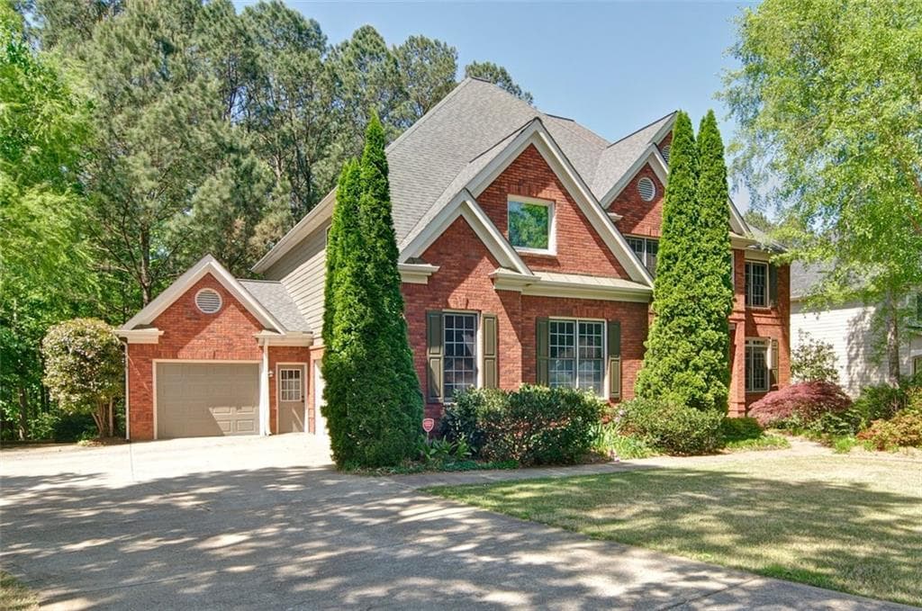 5 bedroom, 6 bathroom, 6,096 sq ft single family residence sold at 1390 Bridgemill Avenue, Canton, GA 30114