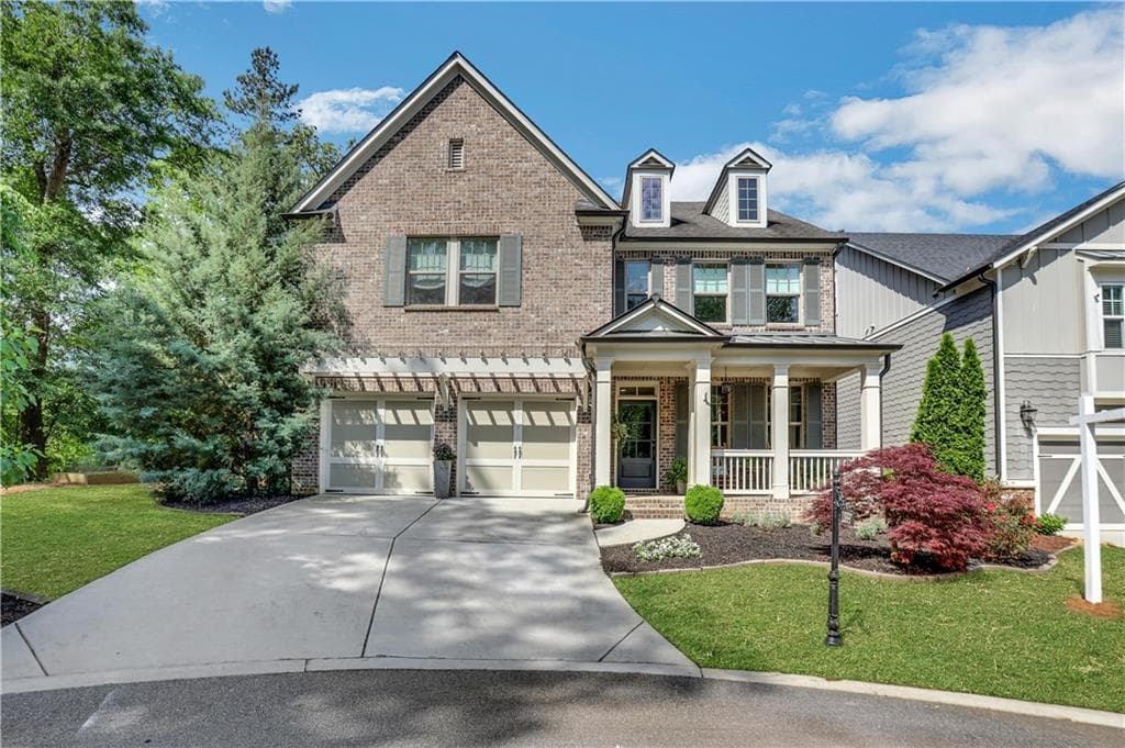 5 bedroom, 4 bathroom, 3,818 sq ft single family residence sold at 1889 Tululah Trail, Smyrna, GA 30082