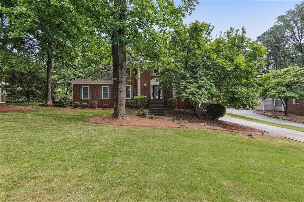 2738 WINSTON Way, Duluth, GA 30096 — most recent listing photo