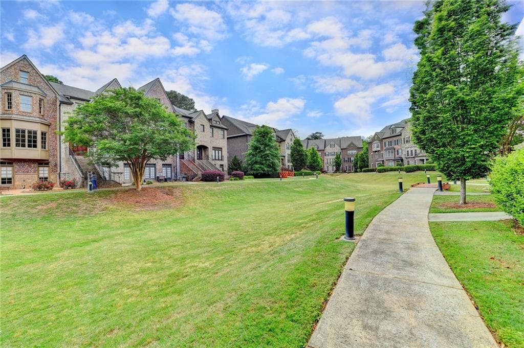 4 bedroom, 4 bathroom, 2,868 sq ft townhouse sold at 550 Micayne Circle 1, Smyrna, GA 30082