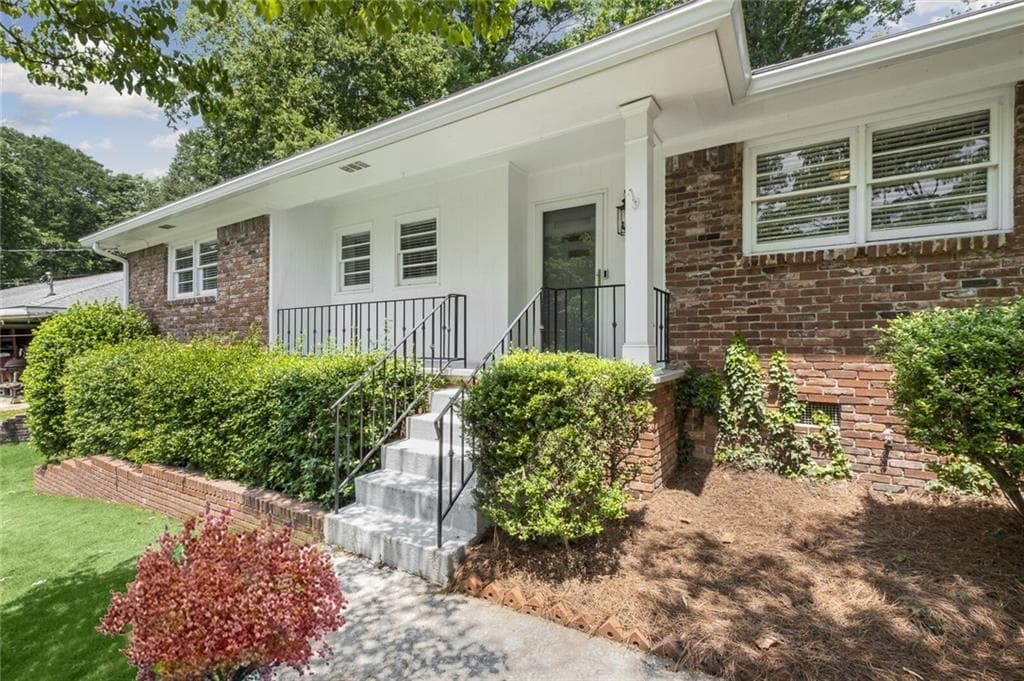 3 bedroom, 2 bathroom, 1,502 sq ft single family residence sold at 2588 Sunset Drive, Atlanta, GA 30345