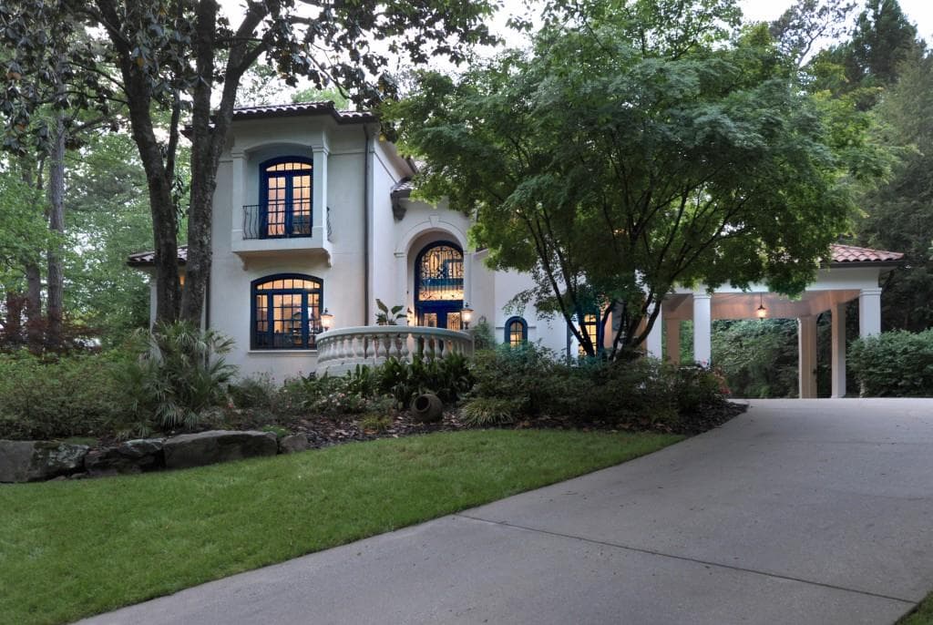 5 bedroom, 6 bathroom, 5,600 sq ft single family residence sold at 2636 Dobbs Circle, Atlanta, GA 30327
