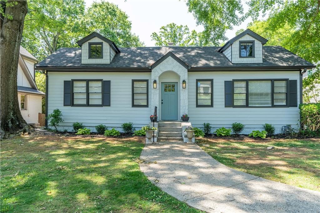 3 bedroom, 2 bathroom, 1,700 sq ft single family residence sold at 465 Wimbledon Road, Atlanta, GA 30324