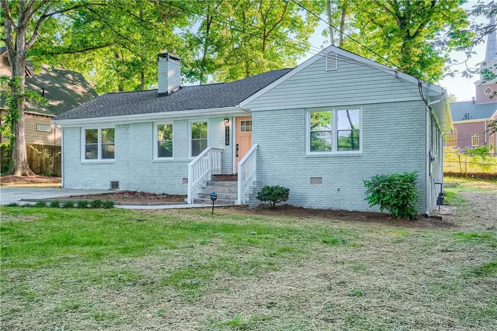 3 bedroom, 2 bathroom, 1,500 sq ft single family residence sold at 1319 Peachcrest Road, Decatur, GA 30032