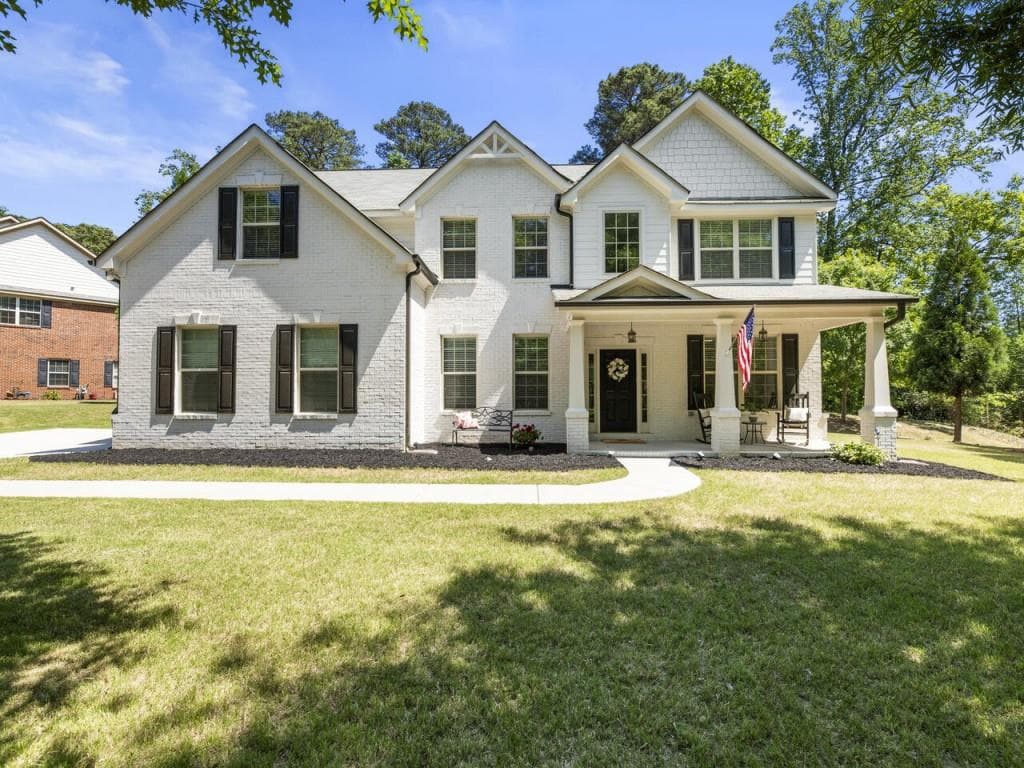 5 bedroom, 3 bathroom, 2,935 sq ft single family residence sold at 1911 Gregory Run, Atlanta, GA 30345