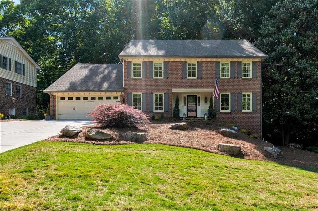 4882 Village Creek Drive, Dunwoody, GA 30338 — most recent listing photo