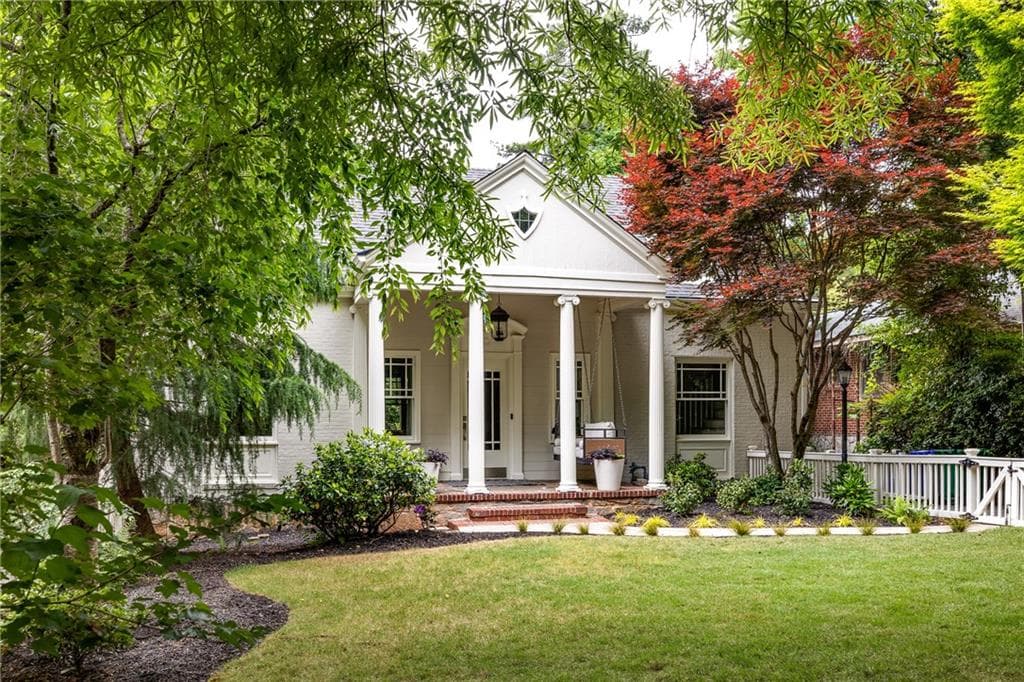 5 bedroom, 4 bathroom, 2,714 sq ft single family residence sold at 582 Lakeshore Drive, Atlanta, GA 30307