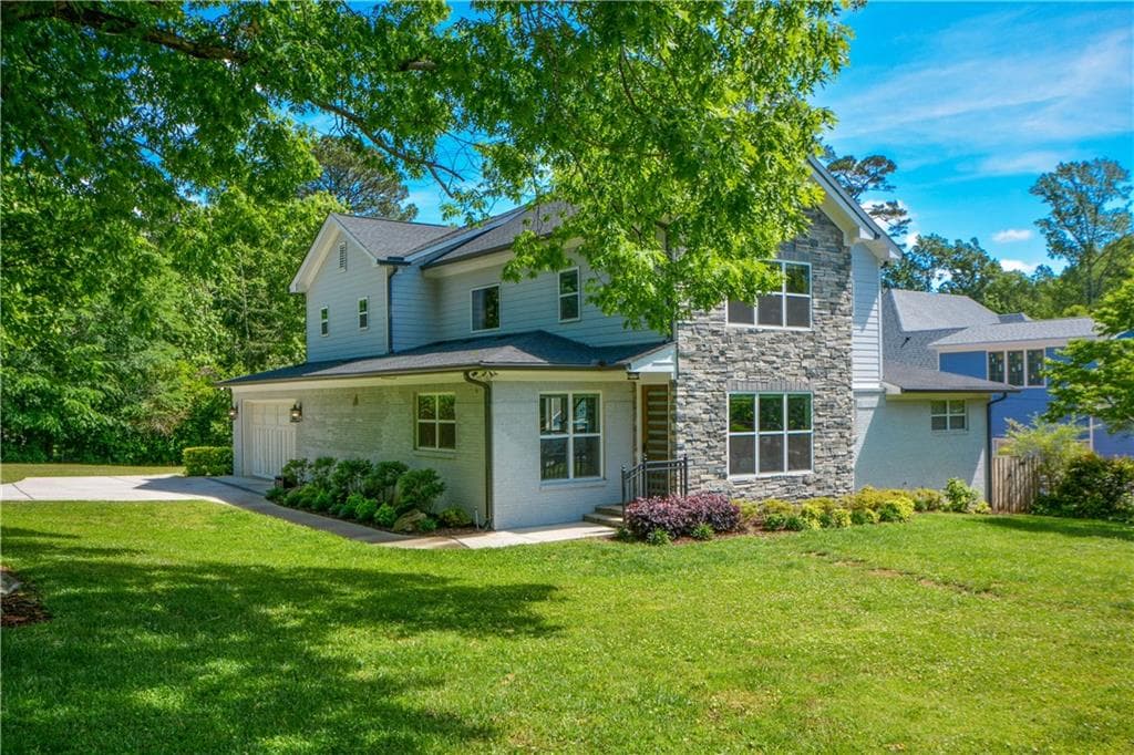 4 bedroom, 5 bathroom, 3,071 sq ft single family residence sold at 2284 Greenglade Road, Atlanta, GA 30345