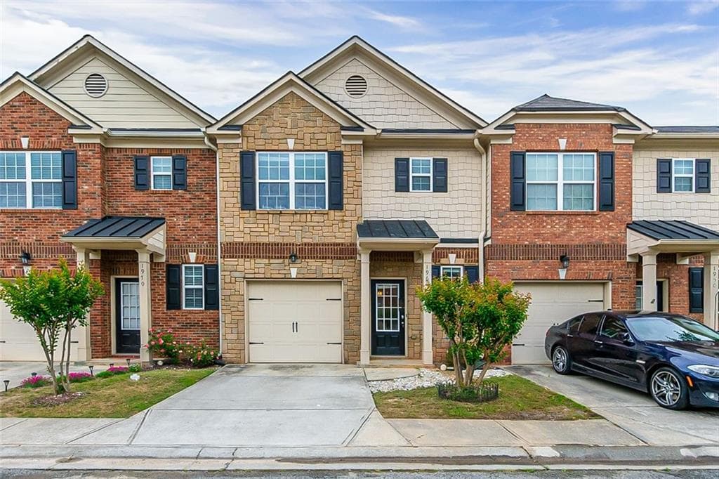 1960 Ferentz Trace 53, Norcross, GA 30071 — most recent listing photo