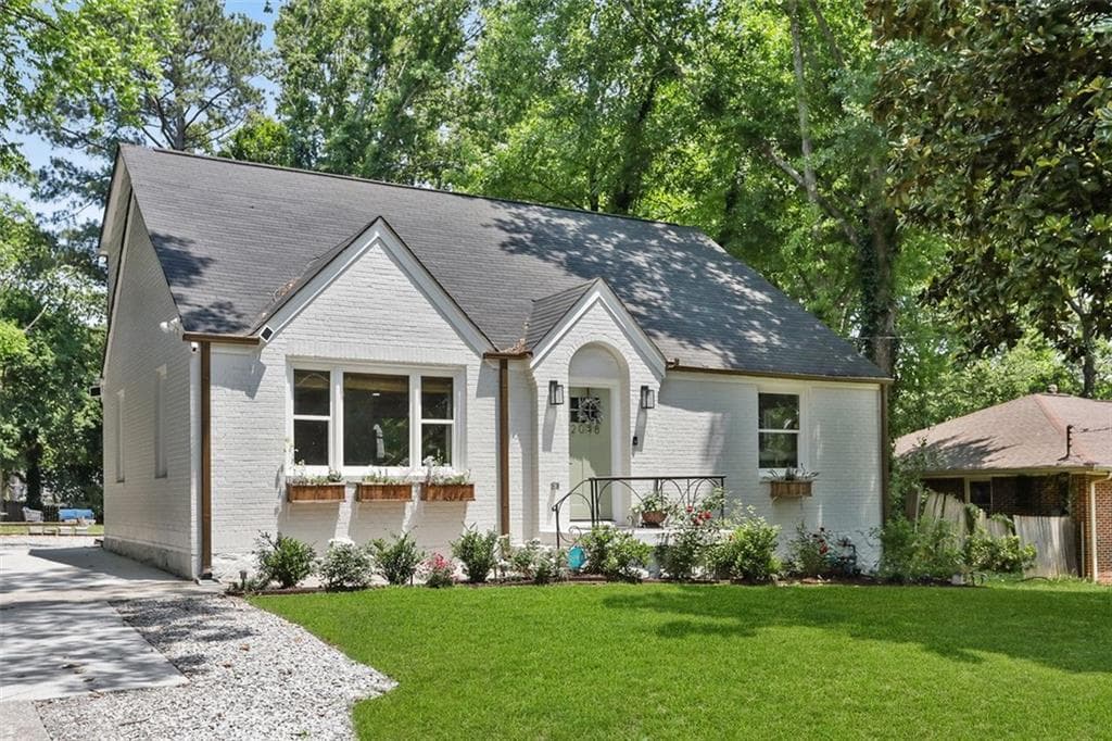 3 bedroom, 3 bathroom, 1,638 sq ft single family residence sold at 2048 McAfee Road, Decatur, GA 30032