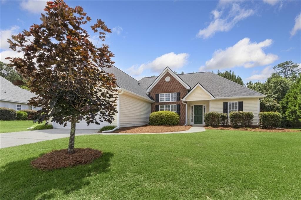 3 bedroom, 2 bathroom, 1,764 sq ft single family residence sold at 4020 Brushymill Court, Loganville, GA 30052
