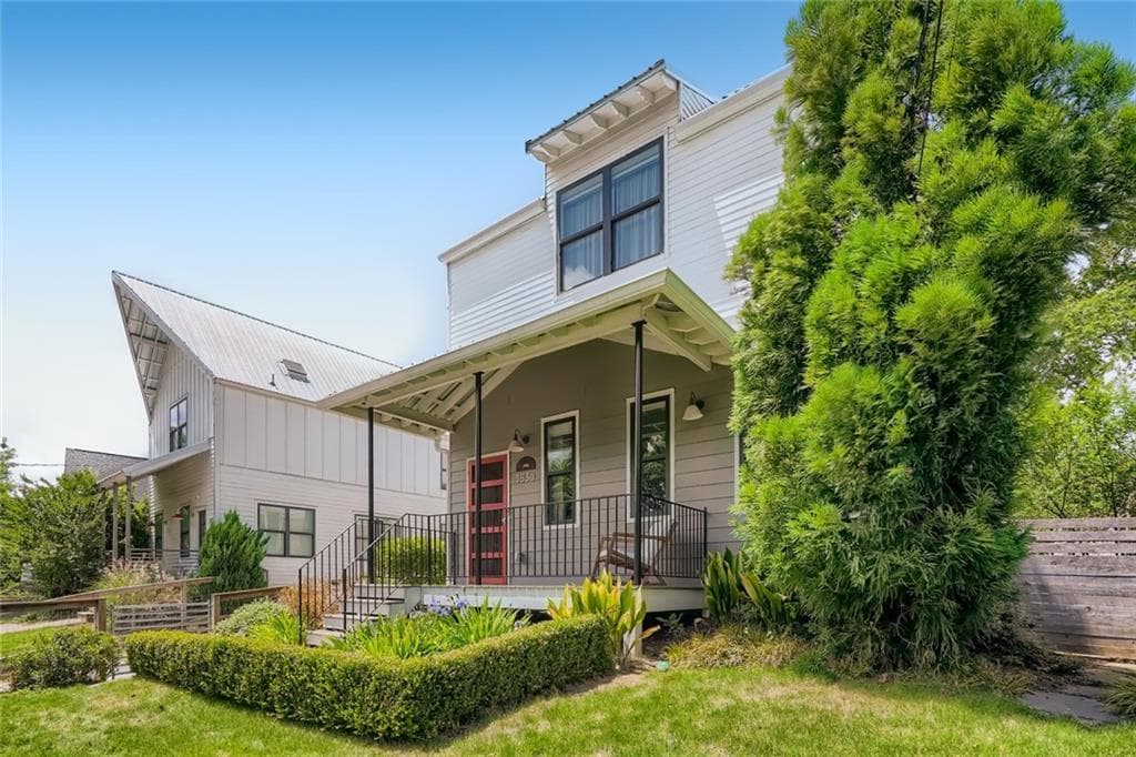 3 bedroom, 3 bathroom, 1,892 sq ft townhouse sold at 183 Cleveland Street A, Atlanta, GA 30316