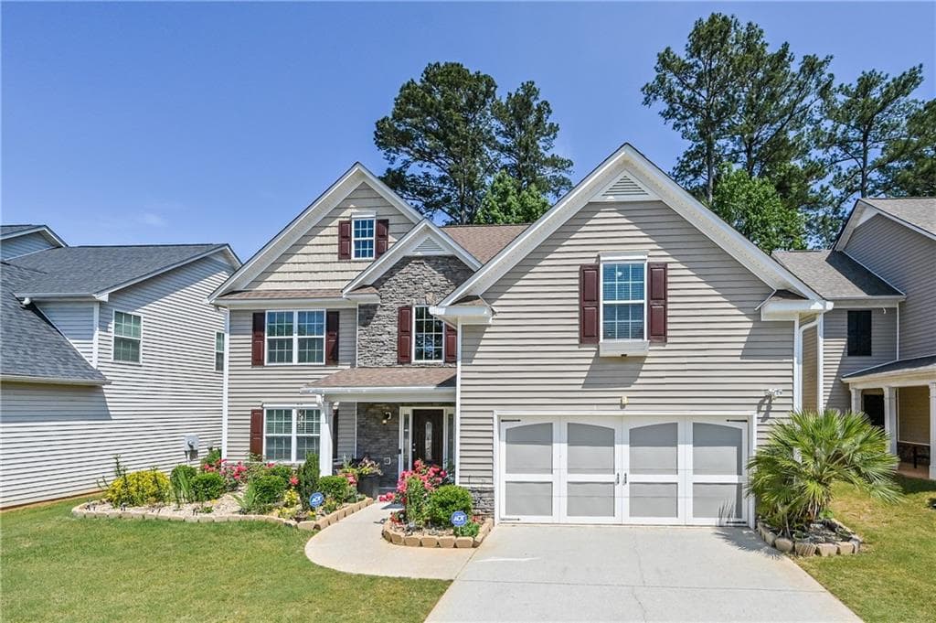 4 bedroom, 3 bathroom, 2,844 sq ft single family residence sold at 3895 Sagebrush Lane, Snellville, GA 30039