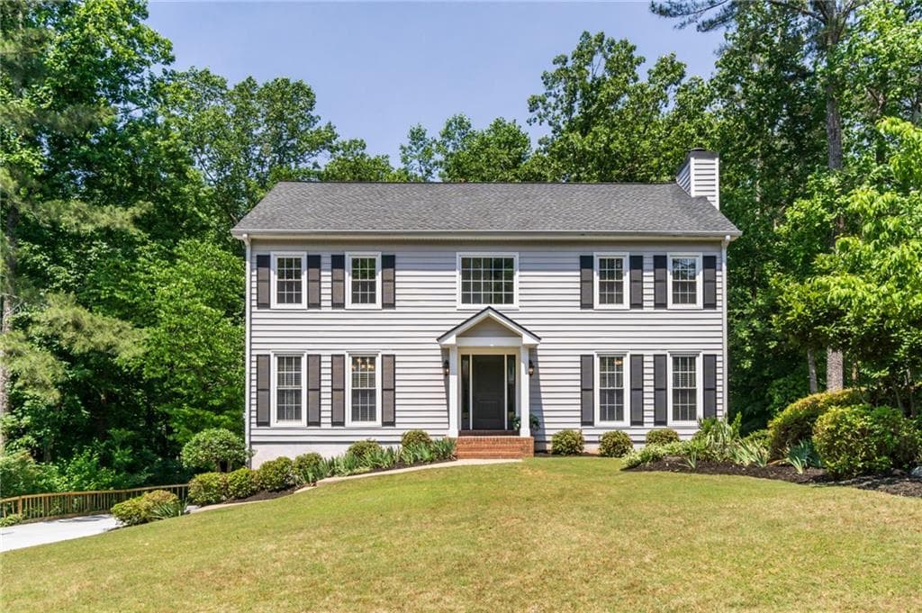 4 bedroom, 3 bathroom, 3,004 sq ft single family residence sold at 4297 Rocky Glen, Roswell, GA 30075