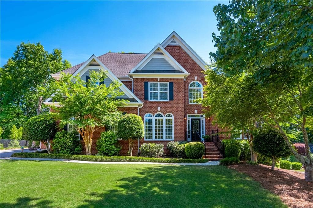 7 bedroom, 6 bathroom, 4,760 sq ft single family residence sold at 6185 Mountainwell Drive, Roswell, GA 30075