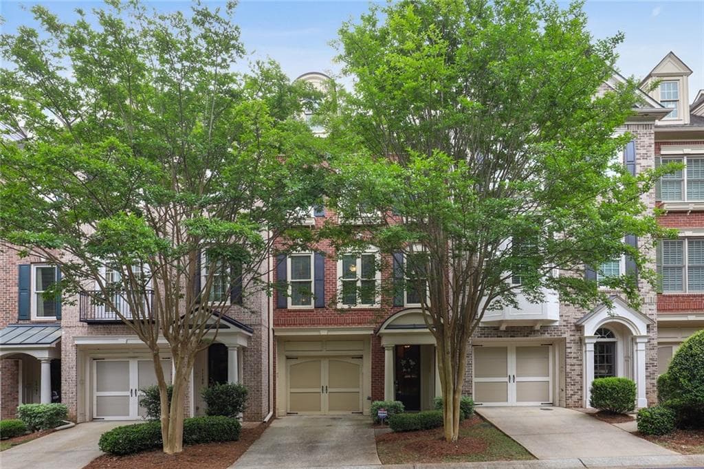 2 bedroom, 3 bathroom, 1,820 sq ft townhouse sold at 11187 Calypso Drive 12, Alpharetta, GA 30009