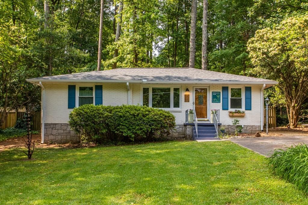 2525 McCurdy Way, Decatur, GA 30033 — most recent listing photo