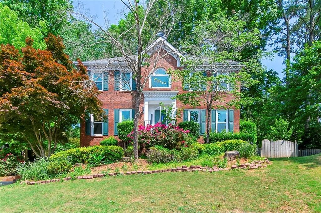 4 bedroom, 3 bathroom, 2,203 sq ft single family residence sold at 600 Rosa Drive, Lawrenceville, GA 30044