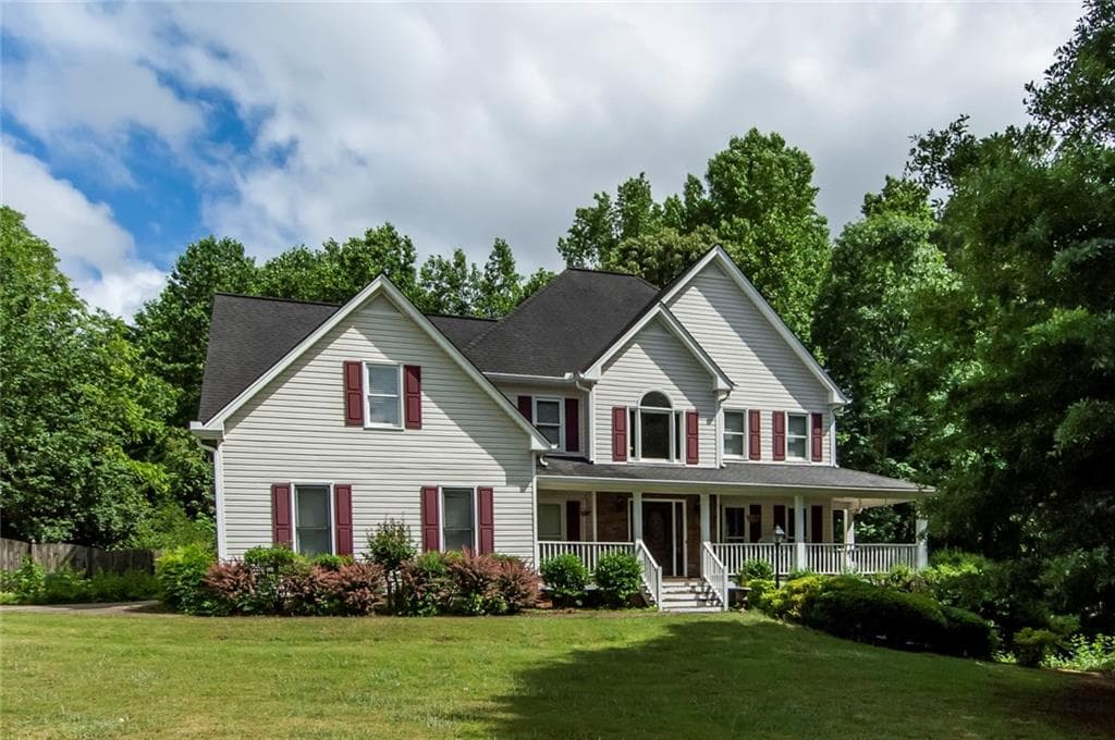 4 bedroom, 4 bathroom, 3,256 sq ft single family residence sold at 305 Blackberry Lane, Douglasville, GA 30134