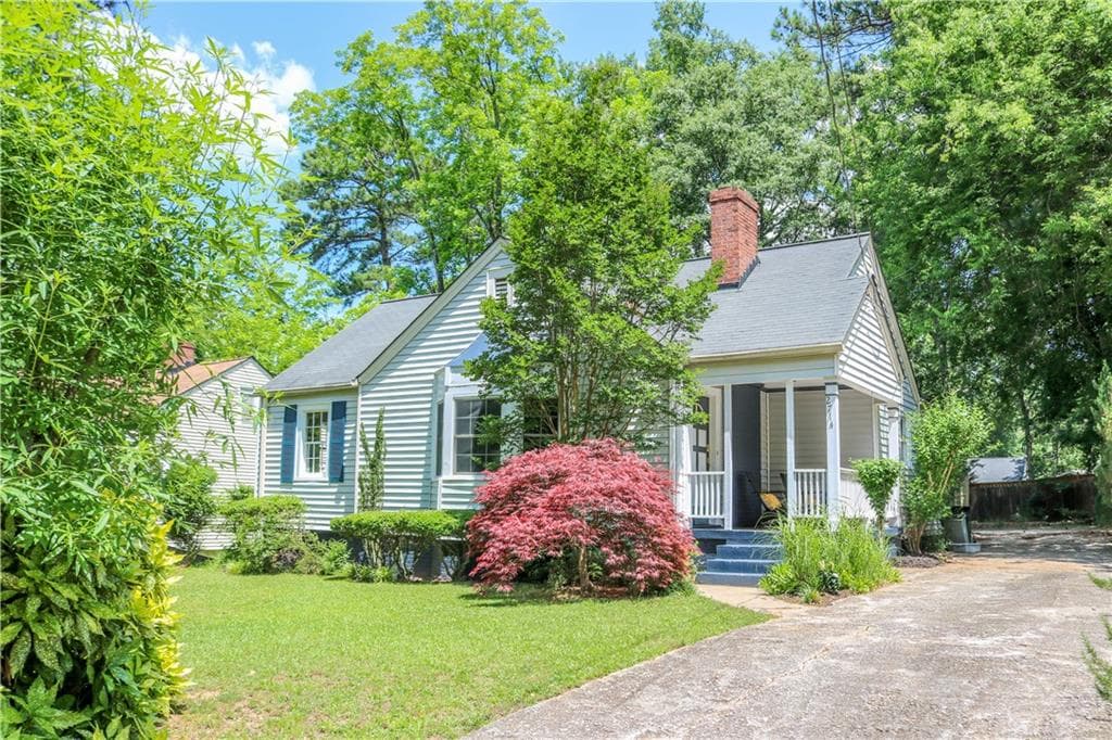 2 bedroom, 2 bathroom, 1,308 sq ft single family residence sold at 2714 Arbor Avenue, Atlanta, GA 30317