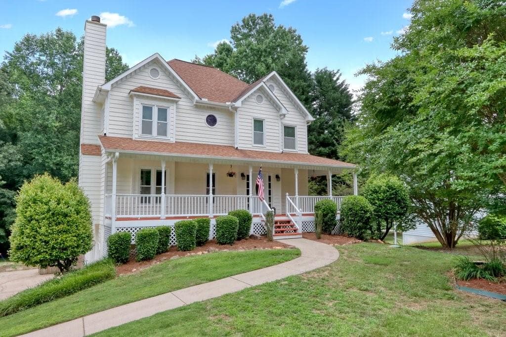 3 bedroom, 3 bathroom, 2,228 sq ft single family residence sold at 153 Springwater Trace, Woodstock, GA 30188