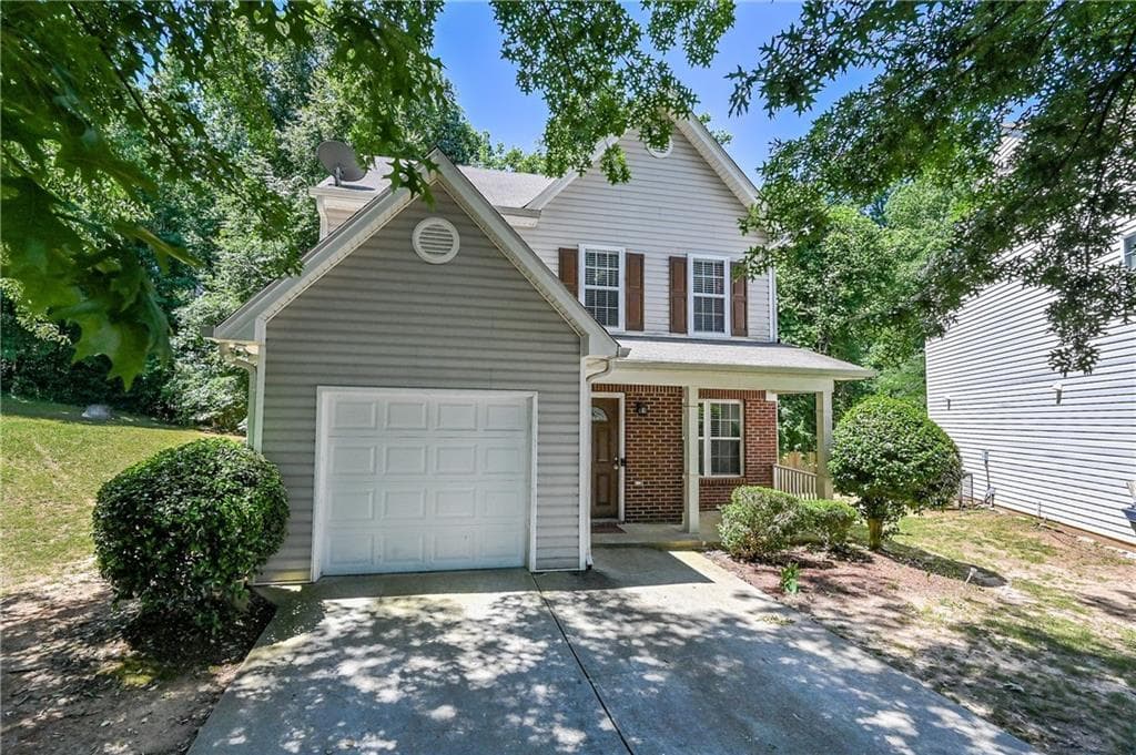 3 bedroom, 3 bathroom, 1,595 sq ft single family residence sold at 840 Melrose Park Place, Lawrenceville, GA 30044