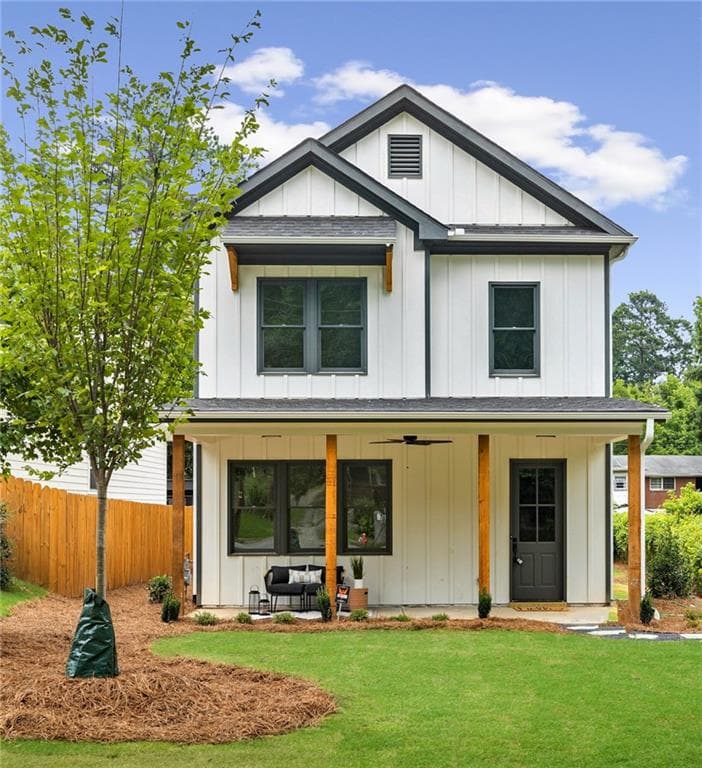 4 bedroom, 3 bathroom, 2,000 sq ft single family residence sold at 1228 Lockwood Drive, Atlanta, GA 30310
