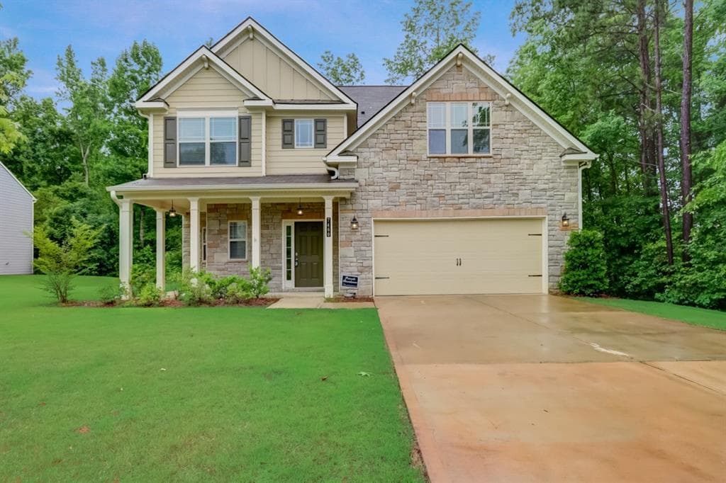 4 bedroom, 3 bathroom, 2,188 sq ft single family residence sold at 7460 Kaley Court, Douglasville, GA 30134