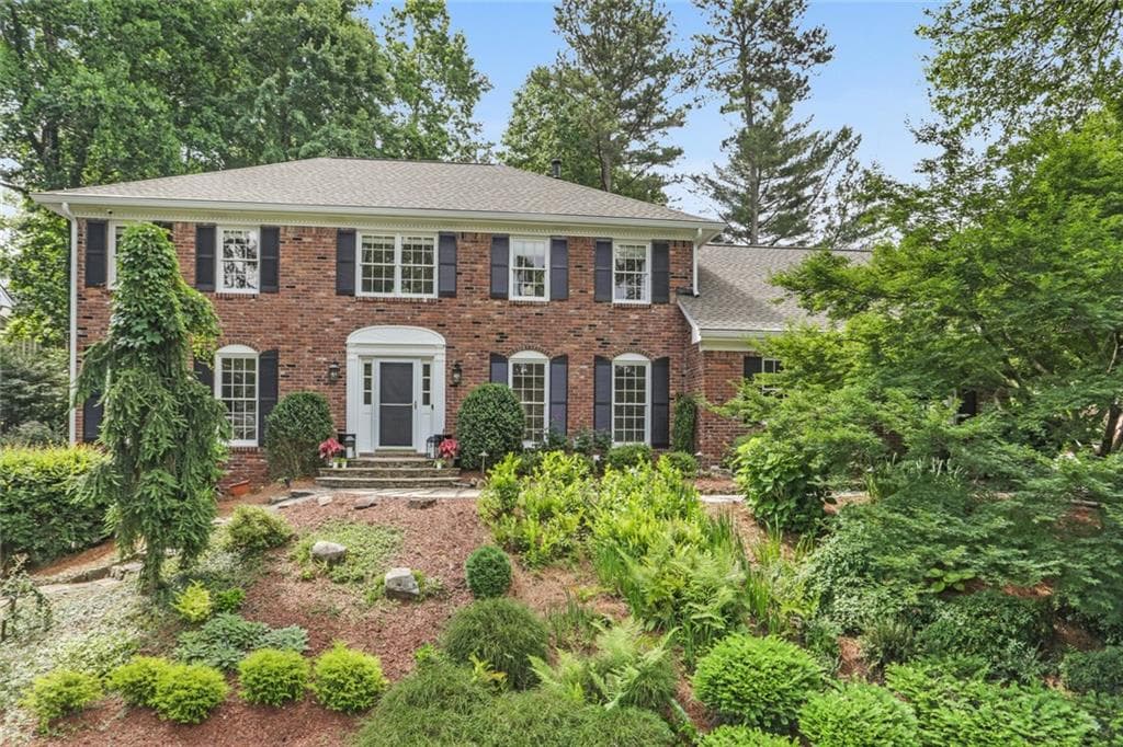 5349 Redfield Drive, Dunwoody, GA 30338 — most recent listing photo