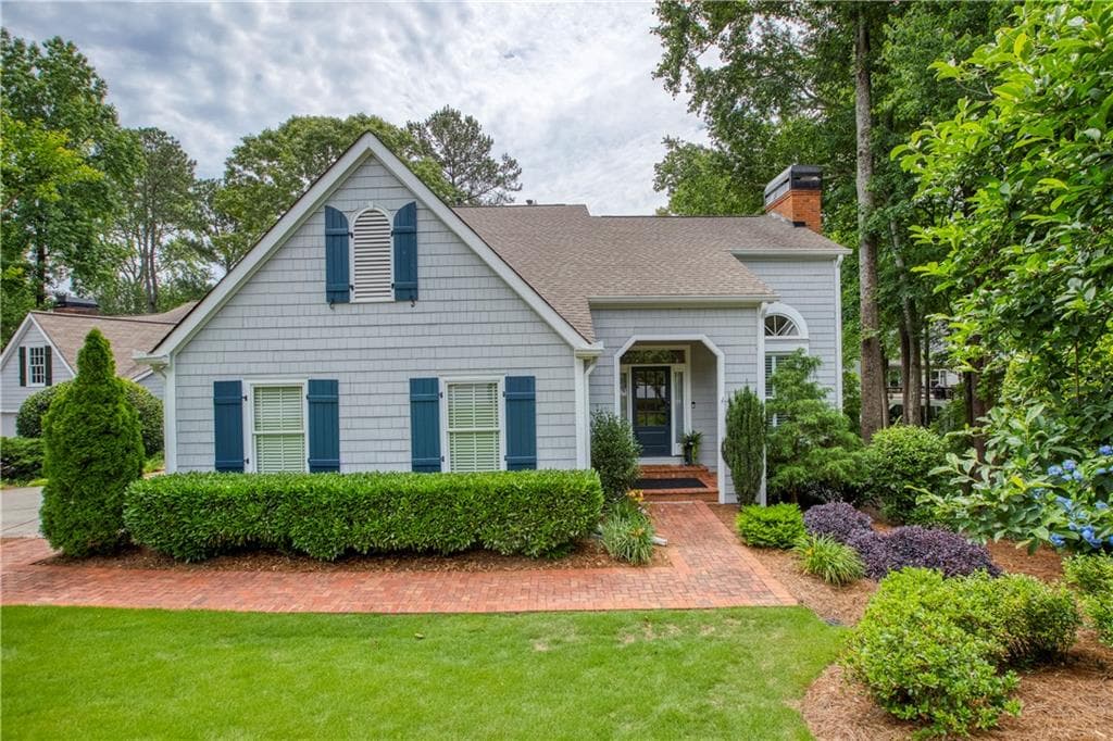 4 bedroom, 4 bathroom, 3,908 sq ft single family residence sold at 3701 Spinnaker Circle, Alpharetta, GA 30005