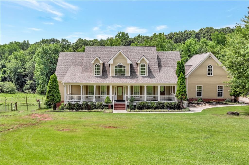 8 bedroom, 6 bathroom, 3,054 sq ft single family residence sold at 3366 Bob Bryant Road, Gainesville, GA 30507