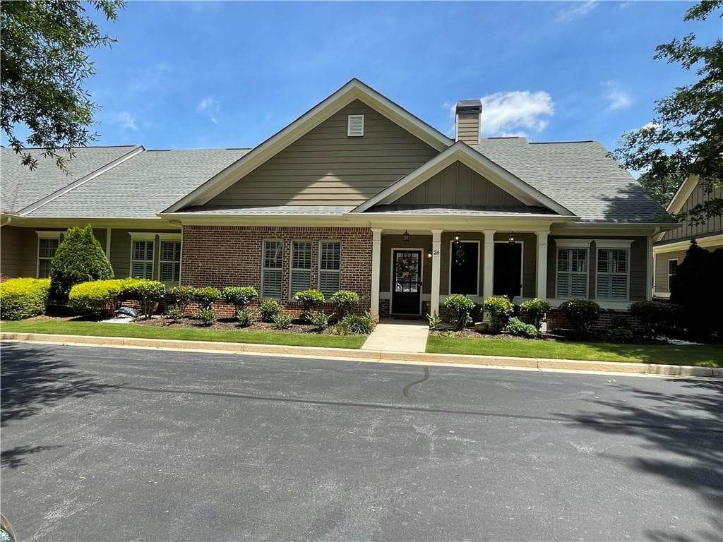 3 bedroom, 2 bathroom, 1,816 sq ft condominium sold at 625 Aunt Lucy Lane 26, Smyrna, GA 30082