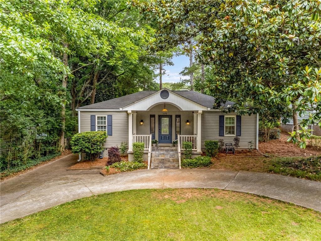 3 bedroom, 2 bathroom, 1,638 sq ft single family residence sold at 1172 Shepherds Lane, Atlanta, GA 30324