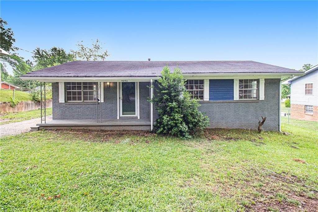 3 bedroom, 2 bathroom, 1,050 sq ft single family residence sold at 4046 Doster Drive, Atlanta, GA 30331