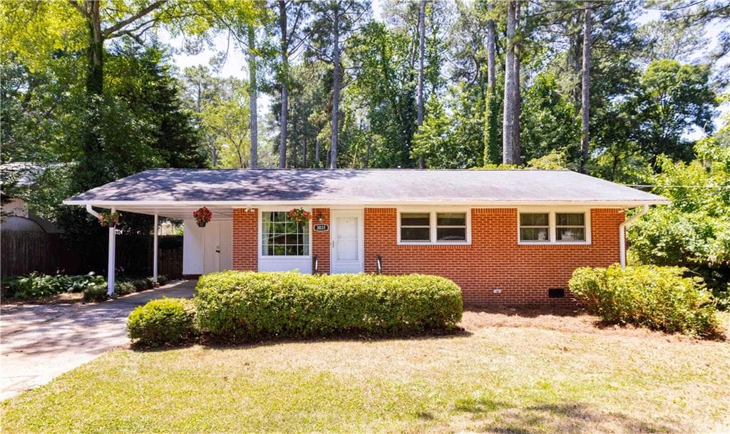 3031 Vine Circle, Decatur, GA 30033 — most recent listing photo